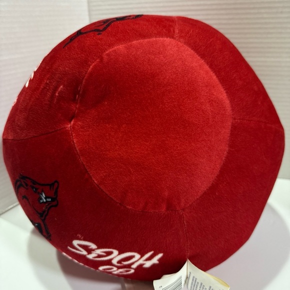 Northwest 11 inches -Red and Black Razorback Pillow.  Never played with. - Picture 3 of 9